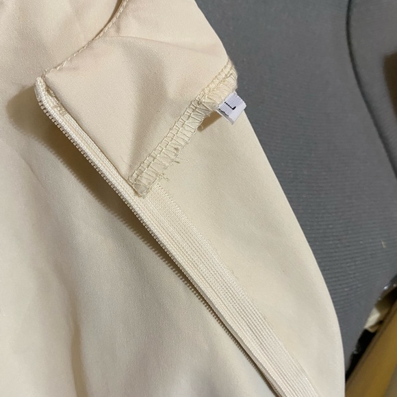 INDEPENDENT DESIGNER JUMPSUIT - Picture 9 of 9